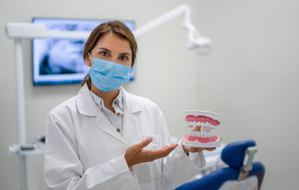 Best Emergency Dentist for Knocked-Out Tooth in Three Lakes, FL